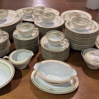NORITAKE BANCROFT CHINA SERVICE FOR 12