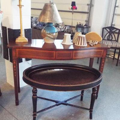 INLAY CONSOLE TABLE MAHOGANY AND PAINTED AND MIRRORED OVAL TABLE