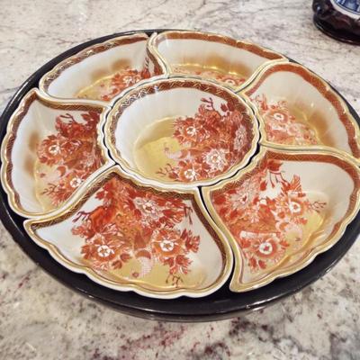 TRANSFERWARE PARTY HORS D'OEUVRES PLATE WITH WODDEN BASE