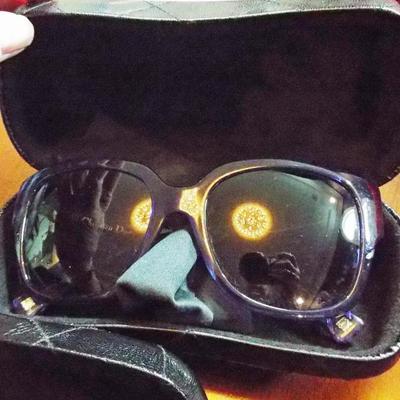 DESIGNER CHANEL, FENDI, DIOR, ETC. APPROXIMATELY 10 PAIRS SUNGLASSES AND MANY WITH ORIGINAL CASES