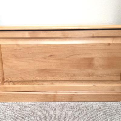 BH202 Storage Chest 