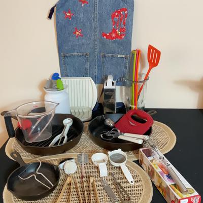 BH141 Cooking With Cast Iron