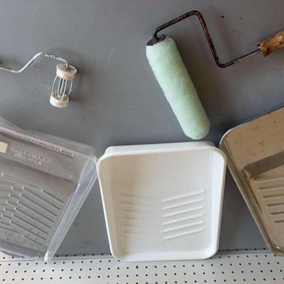 BH657 Paint trays and rollers
