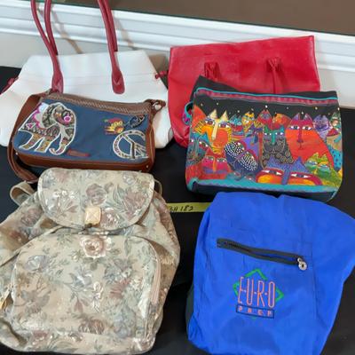 BH182 Women’s Purses & Backpacks