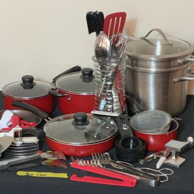 BH140 Red Cookware And More