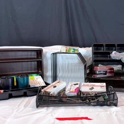 BH502 Array Of Office Supplies 