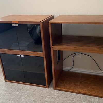 BH206 2 Piece Glass Cabinet