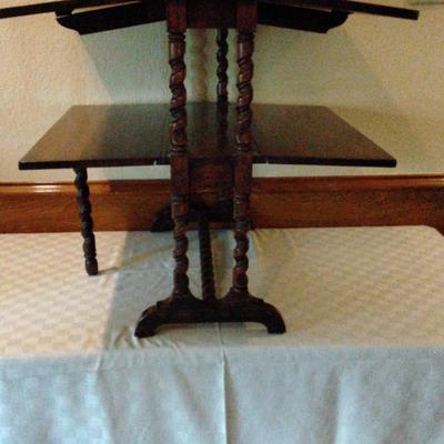 LR125 DIY Vintage Table