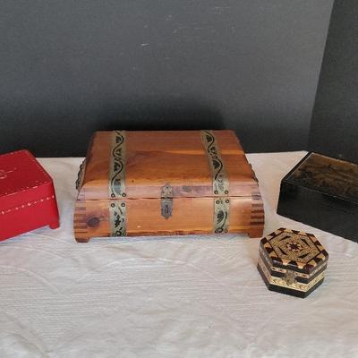 Vintage Jewelry And Trinket Boxes