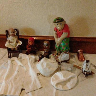 LR116 VINTAGE TOYS AND CLOTHES