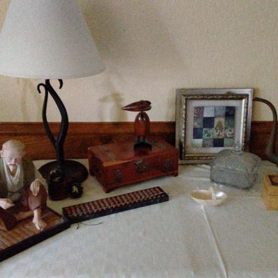 LR106 ASIAN INFLUENCE DECOR