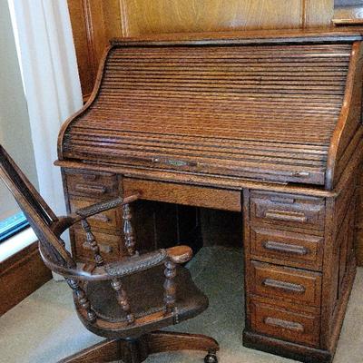 Antique Rolltop Desk