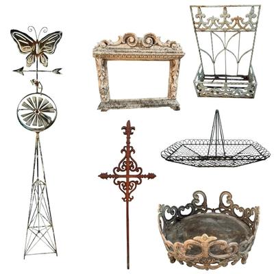 Outdoor decor lot