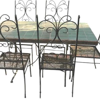 Metal, outdoor table + 5 chairs