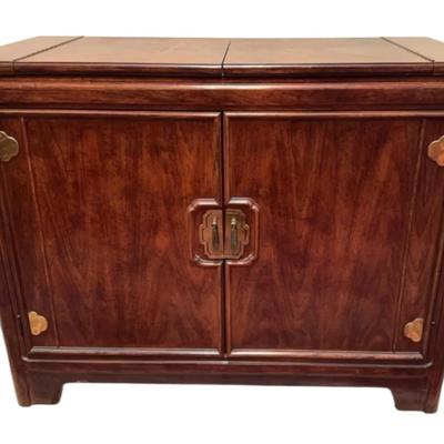Thomasville side/bar cabinet - top opens up
