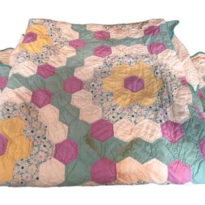 Beautiful Daisy Quilt 82X82