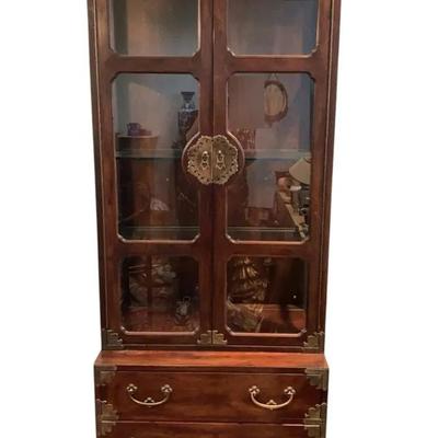 Henredon Asian Style China Cabinet Lot 2