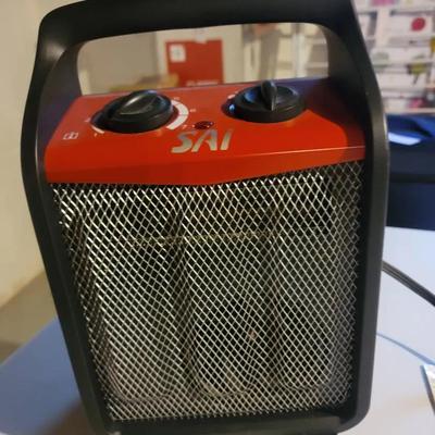SAI Small Portable Space Heater