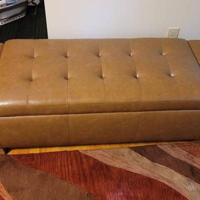 Padded Storage Ottoman Vinyl 