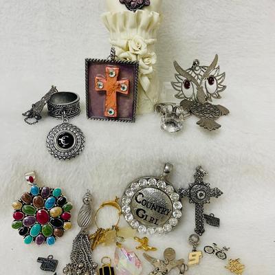 Vintage Brooches from “Best” and More