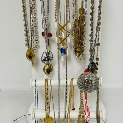 “Avon” “Park Lane” and More Fashion Necklaces 
