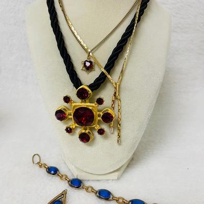 Vintage “Trifari” Necklace and More