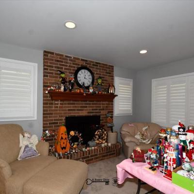 Sale Photo Thumbnail #357: 0356 family room
