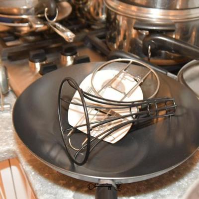 Sale Photo Thumbnail #100: 0099 kitchen