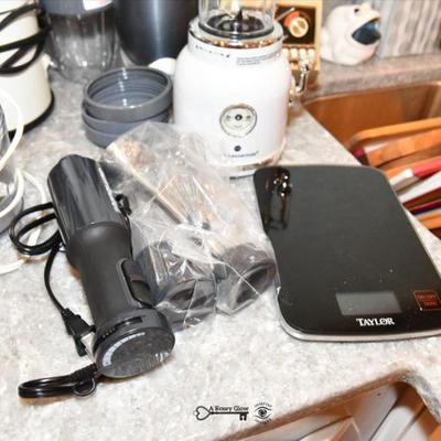 Sale Photo Thumbnail #78: 0077 kitchen