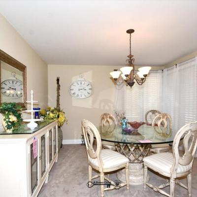 Sale Photo Thumbnail #243: 0242 dining room