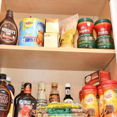 Sale Photo Thumbnail #456: 0455 pantry