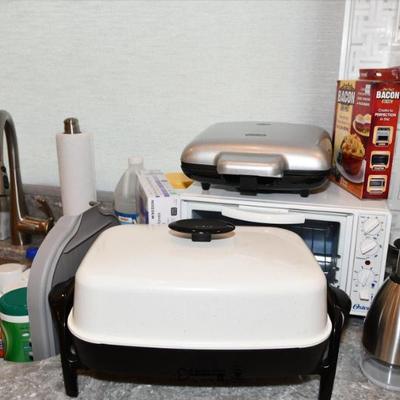 Sale Photo Thumbnail #83: 0082 kitchen