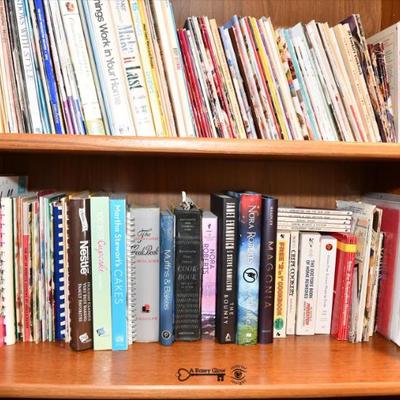 Sale Photo Thumbnail #301: 0300 library
