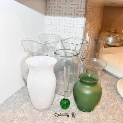 Sale Photo Thumbnail #33: 0032 kitchen