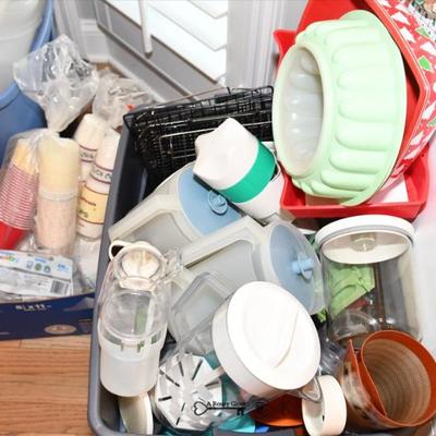Sale Photo Thumbnail #62: 0061 kitchen