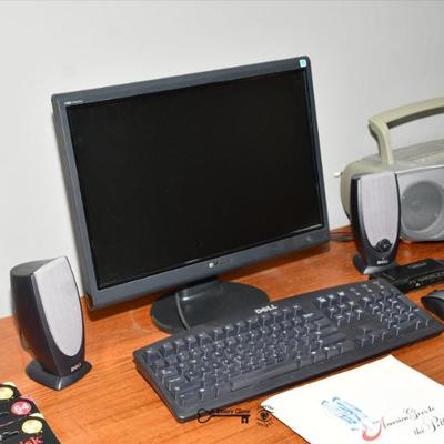Sale Photo Thumbnail #748: 0747 office