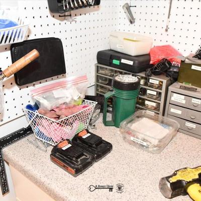 Sale Photo Thumbnail #889: 0888 workshop