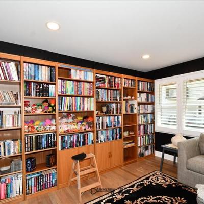 Sale Photo Thumbnail #281: 0280 library