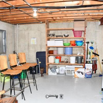 Sale Photo Thumbnail #1069: 1069 basement