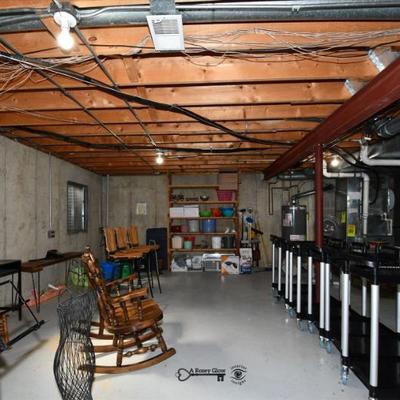 Sale Photo Thumbnail #1046: 1046 basement