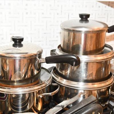 Sale Photo Thumbnail #94: 0093 kitchen