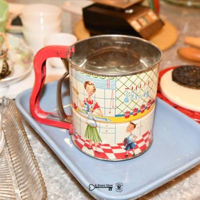 Sale Photo Thumbnail #117: 0116 kitchen