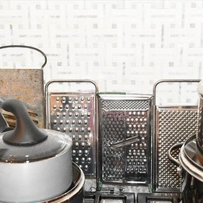 Sale Photo Thumbnail #97: 0096 kitchen