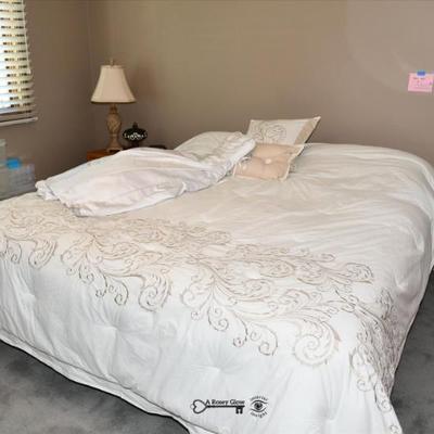 Sale Photo Thumbnail #858: 0857 bedroom d