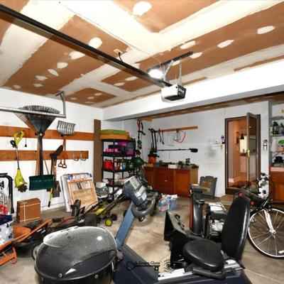1303 garage