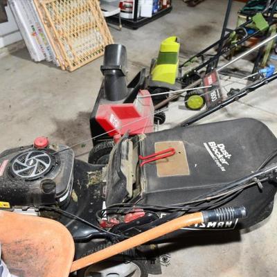 Sale Photo Thumbnail #951: 0950 garage