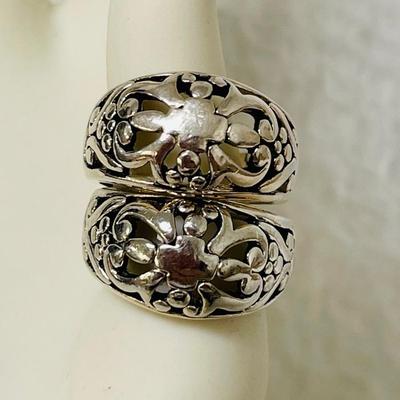 Two Matching Sterling Silver Rings 