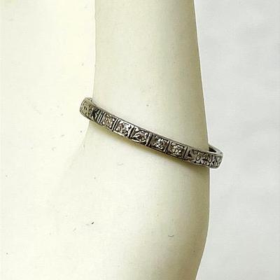 18K Eternity Sunburst Diamond Ring