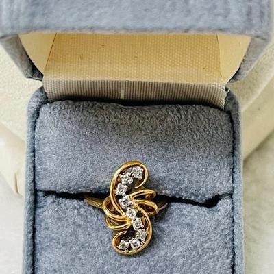 10K Gold Diamond Swirl Ring