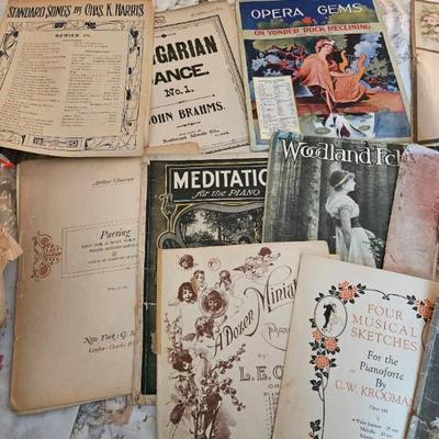 Estate sale photo